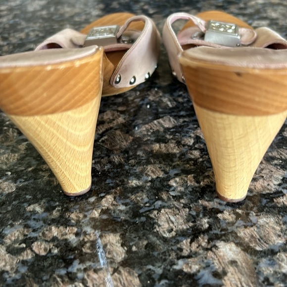 CHANEL WOODEN PLATFORM MULE CLOG SANDALS SIZE 35 - Picture 5 of 6